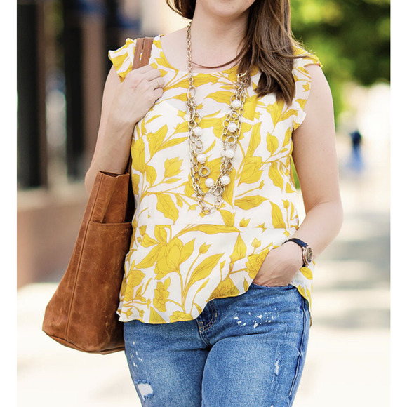 CAbi Sunrise Blouse Womens Large Sleeveless Floral Yellow White 5899 Sheer Fairy - Picture 11 of 13